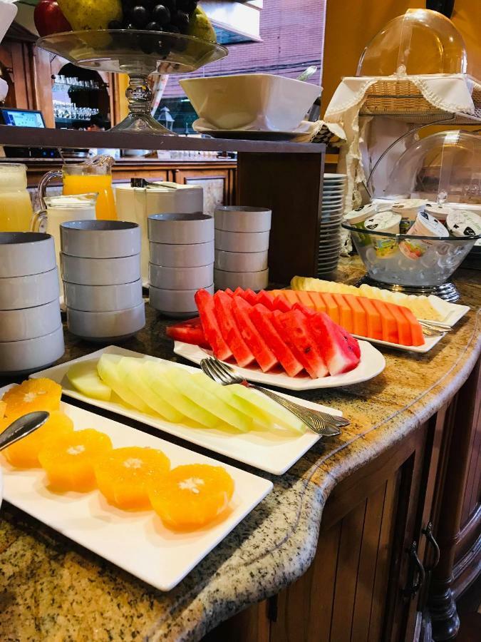 Hotel Bristol Асунсьон Экстерьер фото